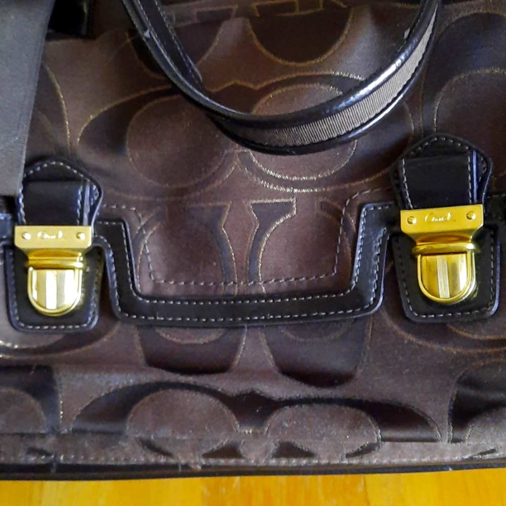 Coach Poppy Bag - Picture 16 of 16